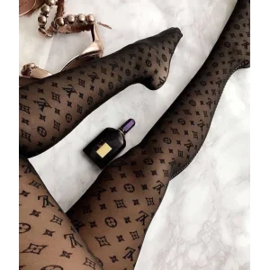 Patterned pantyhose